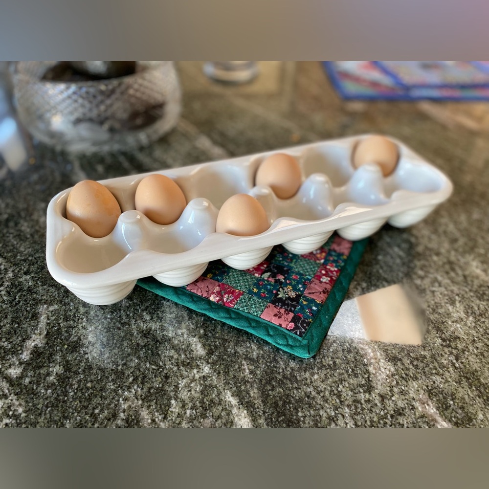 White Ceramic Egg Holder